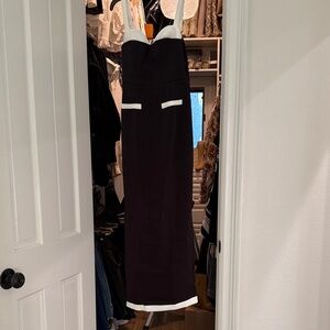 Elegant Black and White Maxi Dress